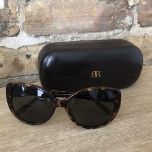 Banana Republic tortoise shell sunglasses